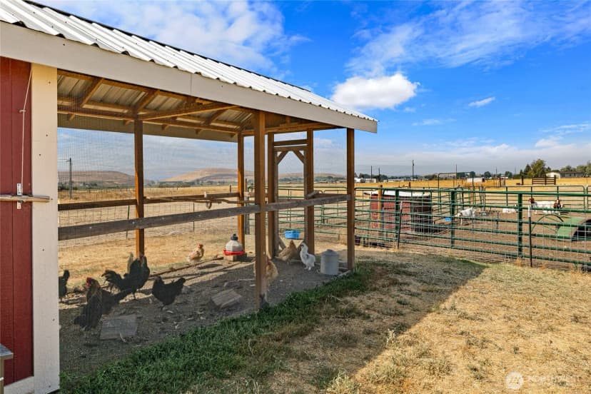 Property photo for 17270 Vantage Highway, Ellensburg photo 25