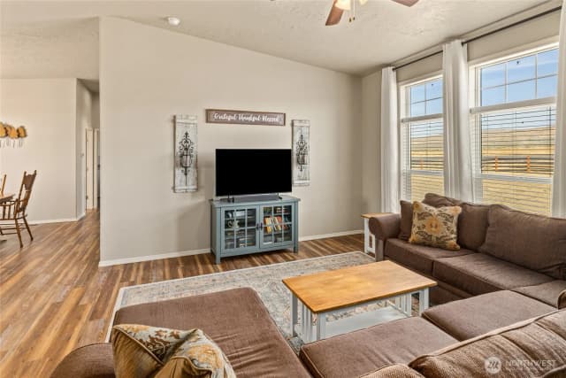 Property photo for 17270 Vantage Highway, Ellensburg photo 4