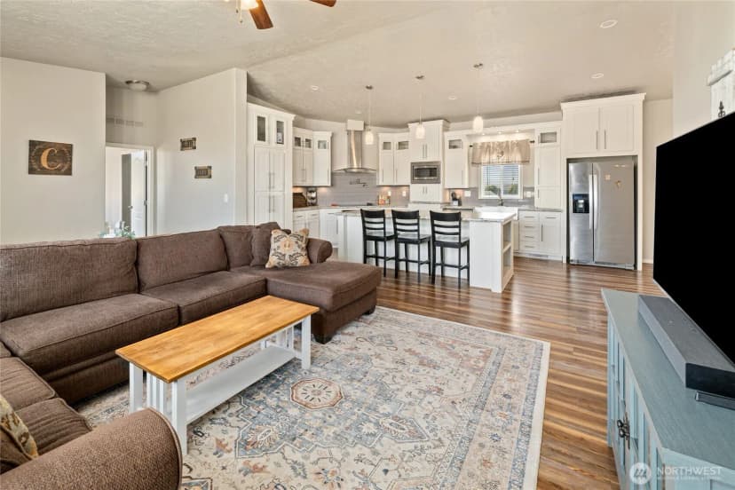 Property photo for 17270 Vantage Highway, Ellensburg photo 5