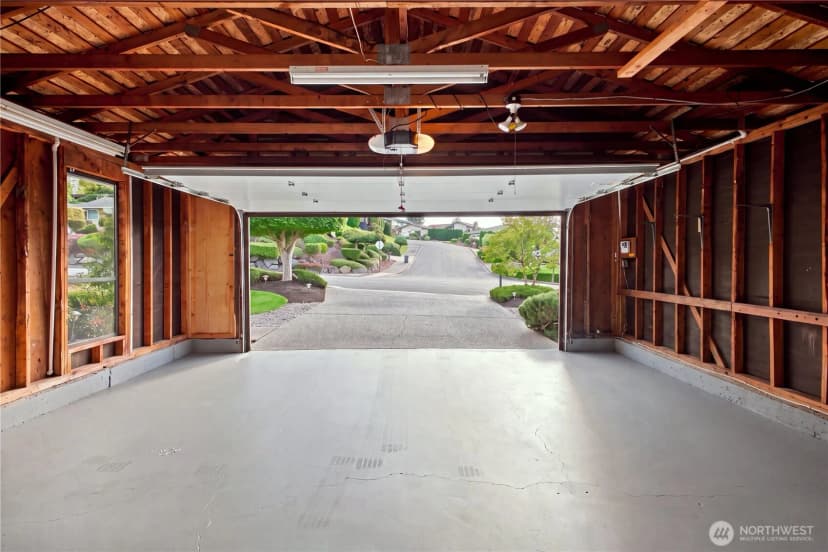 Property photo for 28650 11th Avenue S, Federal Way photo 24
