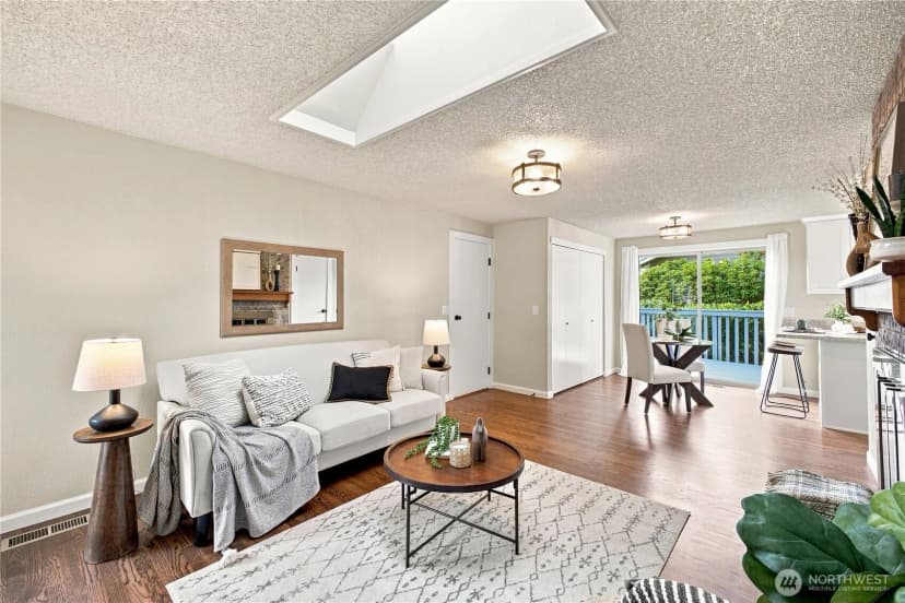 Property photo for 28650 11th Avenue S, Federal Way photo 16