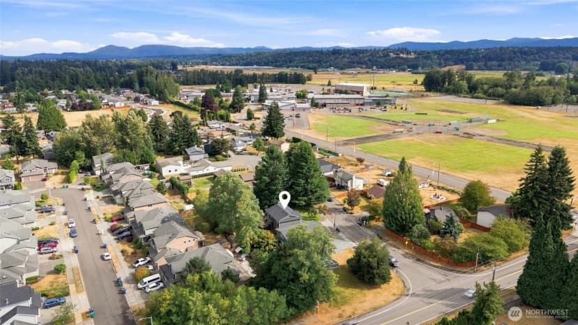 Property photo for 10820 54th Drive Ne, Marysville photo 28
