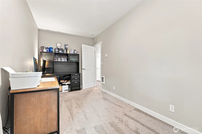 Property photo for 10820 54th Drive Ne, Marysville photo 16