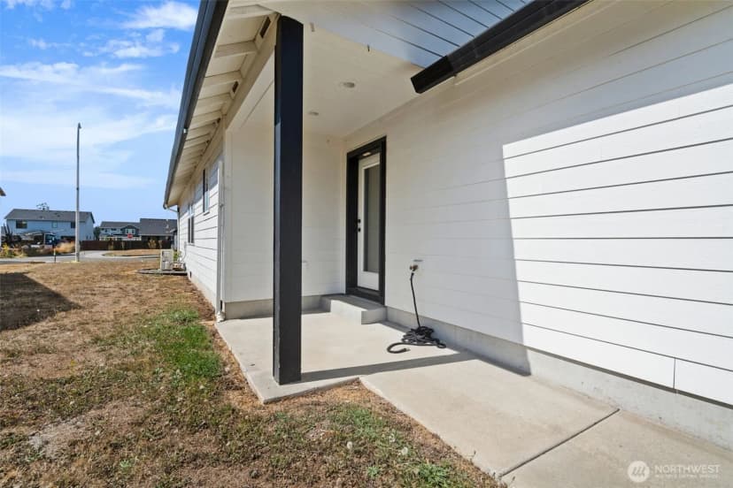 Property photo for 510 Powell Avenue, Winlock photo 24