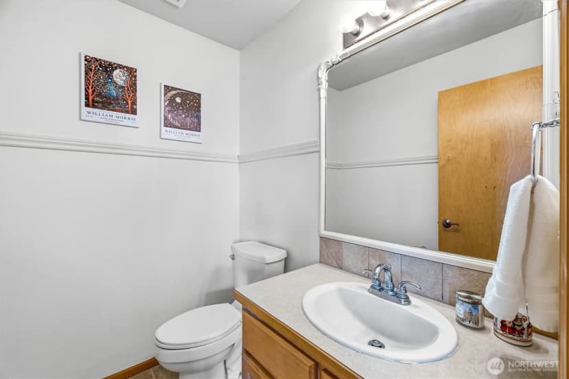 Property photo for 5390 Bel West Drive, Bellingham photo 17