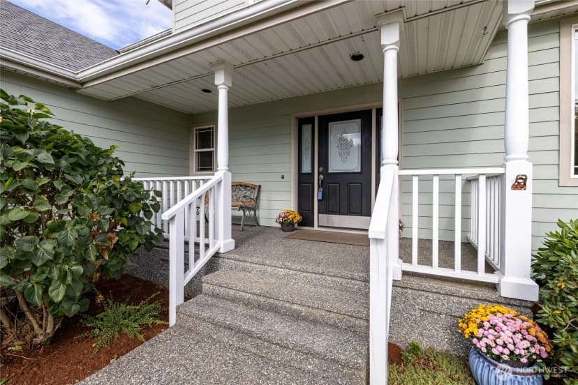 Property photo for 5390 Bel West Drive, Bellingham photo 4