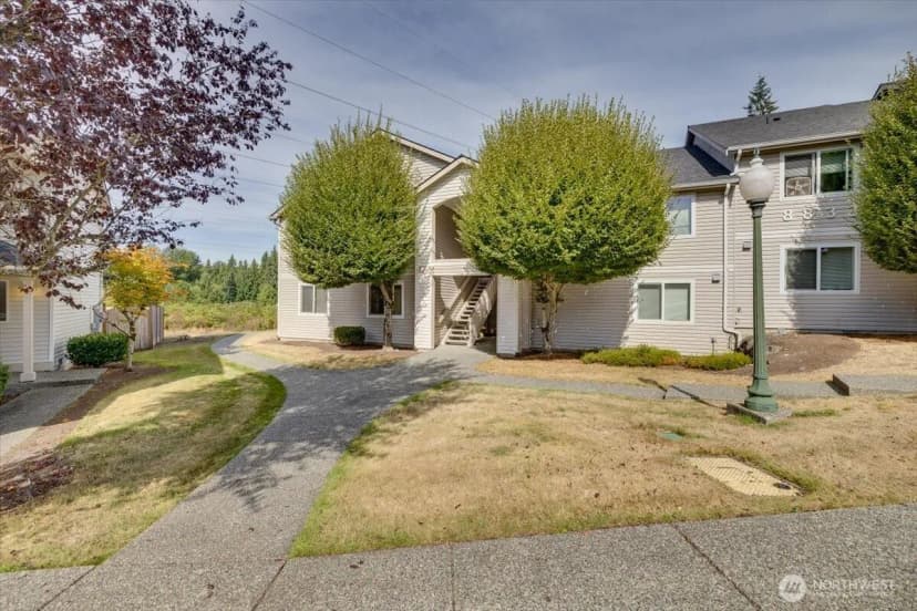 Property photo for 8833 1st Street Ne #101, Lake Stevens
