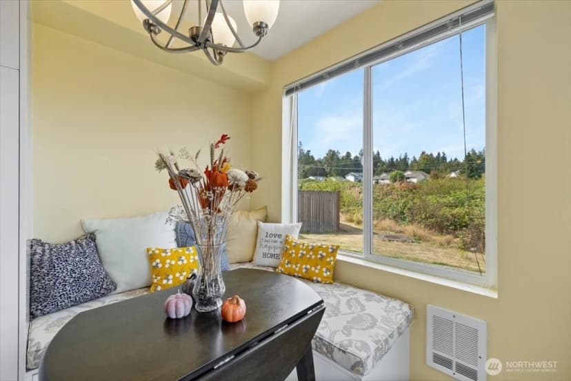 Property photo for 8833 1st Street Ne #101, Lake Stevens photo 17