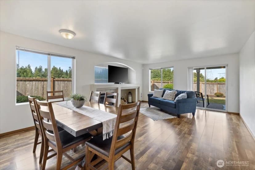 Property photo for 8833 1st Street Ne #101, Lake Stevens photo 6