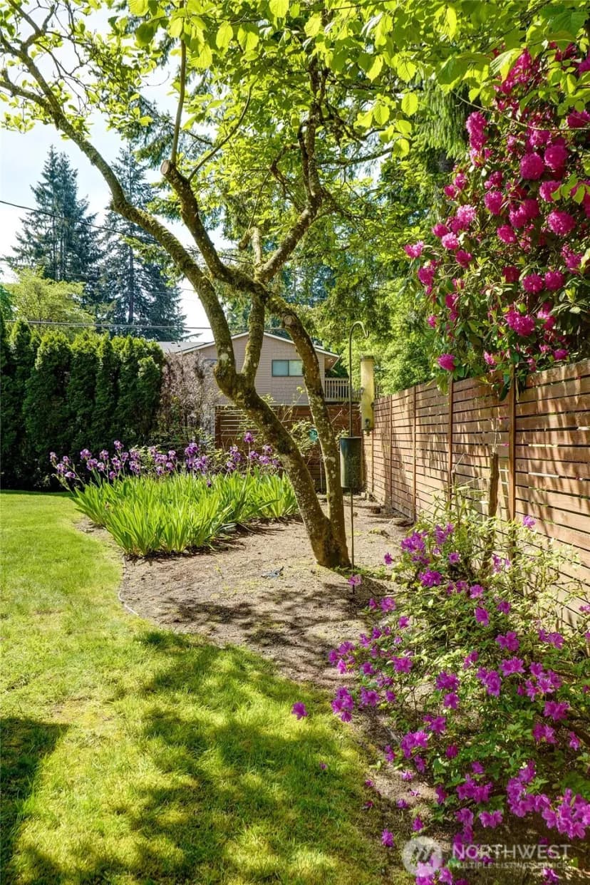 Property photo for 17050 Ne 95th Street, Redmond photo 25
