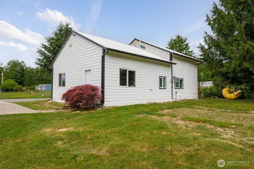 Property photo for 28415 State Route 9 Ne Ne, Arlington photo 19