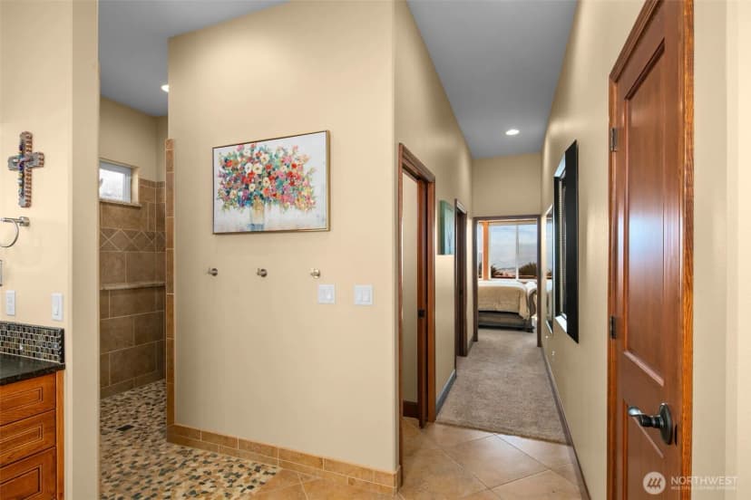 Property photo for 25 Sageland Road, East Wenatchee photo 21
