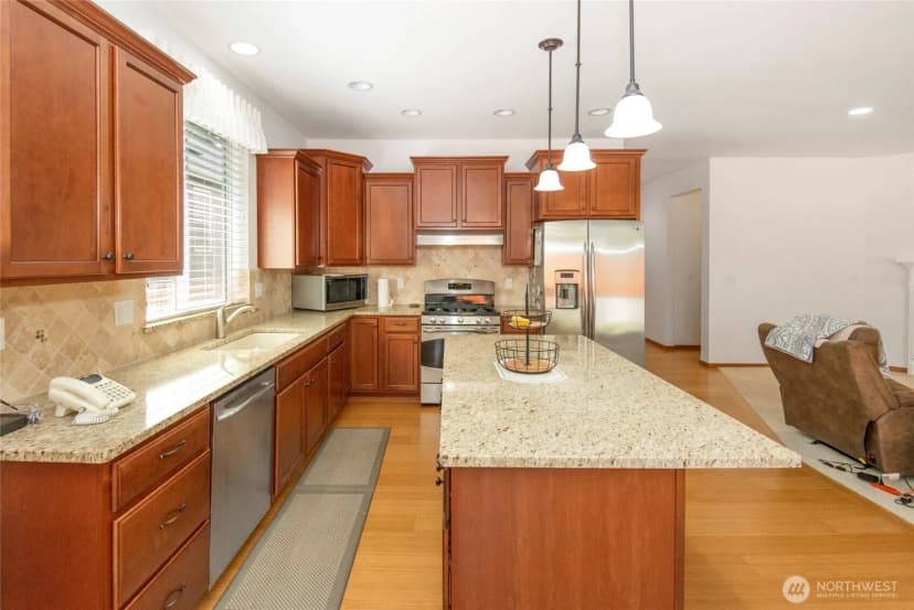 Property photo for 627 182nd Street E, Spanaway photo 12