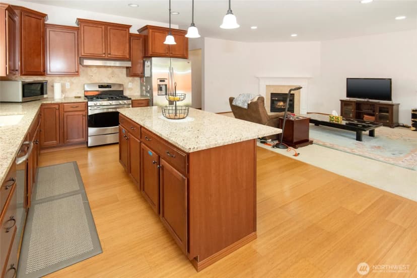 Property photo for 627 182nd Street E, Spanaway photo 11
