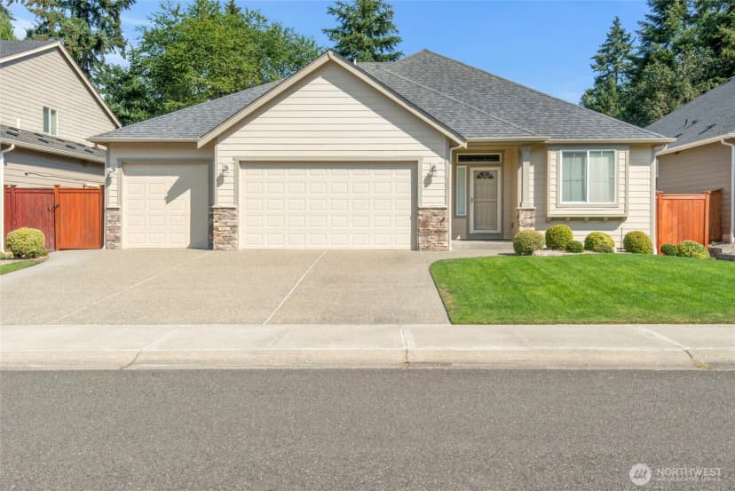 Property photo for 627 182nd Street E, Spanaway
