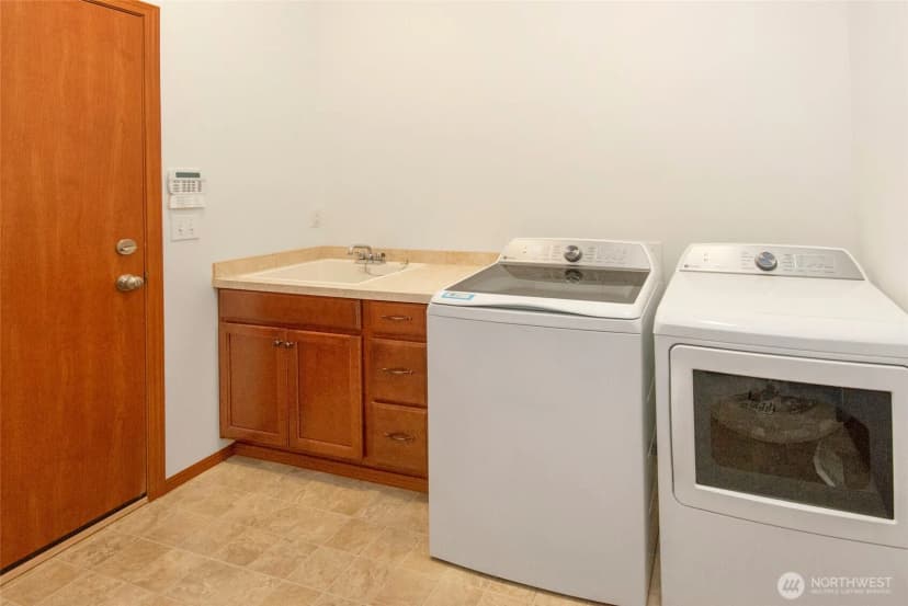 Property photo for 627 182nd Street E, Spanaway photo 30