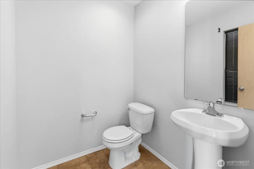 Property photo for 10416 24th Street Se, Lake Stevens photo 15