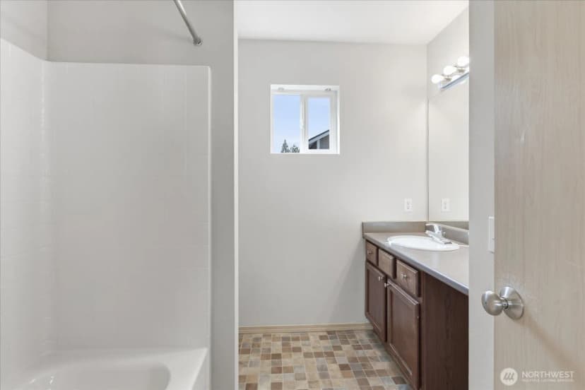 Property photo for 10416 24th Street Se, Lake Stevens photo 21