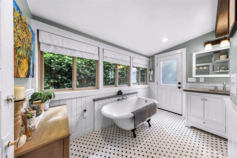 Property photo for 2433 Lafayette Street, Bellingham photo 19