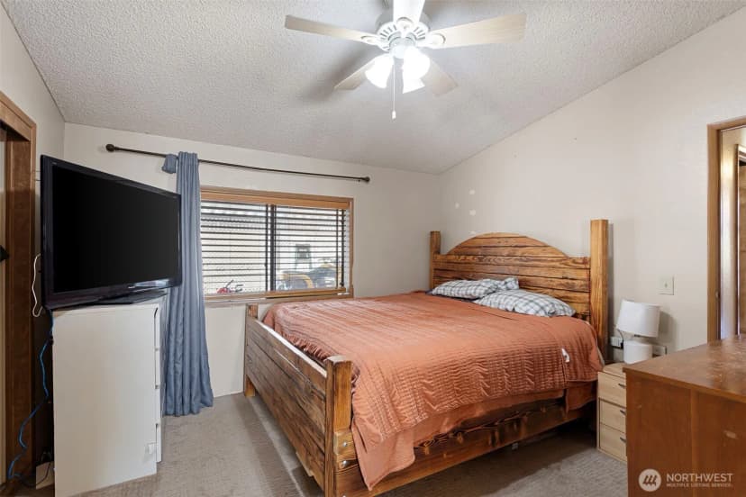 Property photo for 5216 Yakima Lane Se #103, Lacey photo 19