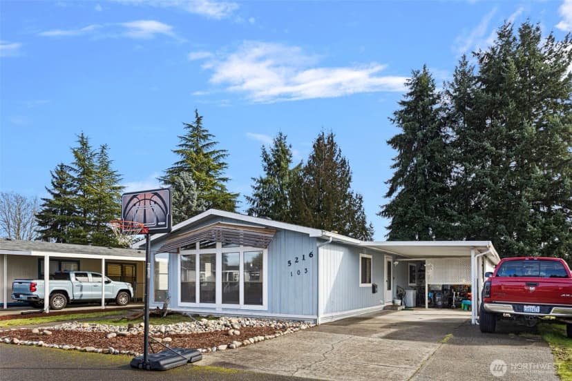 Property photo for 5216 Yakima Lane Se #103, Lacey photo 2