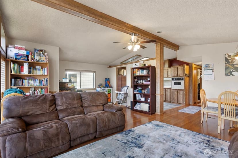 Property photo for 5216 Yakima Lane Se #103, Lacey photo 11