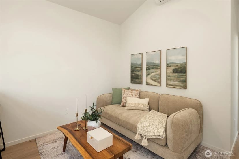 Property photo for 2402 Cleveland Avenue #c, Everett photo 17