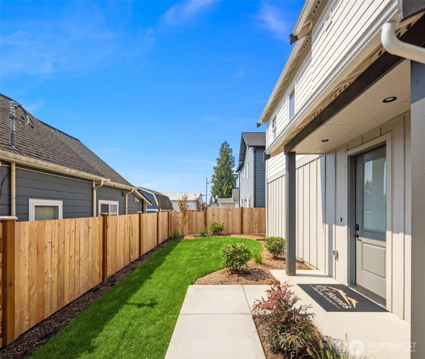 Property photo for 2402 Cleveland Avenue #c, Everett photo 5
