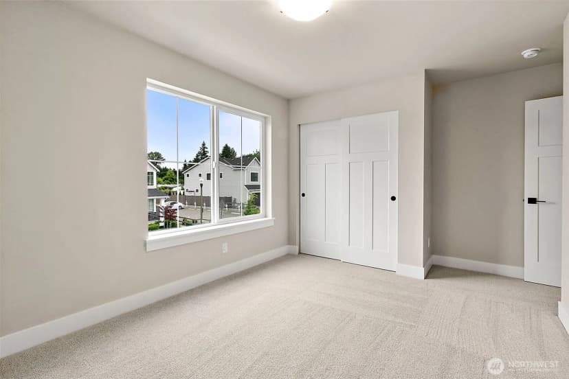 Property photo for 14221 Se 284th Place, Kent photo 31
