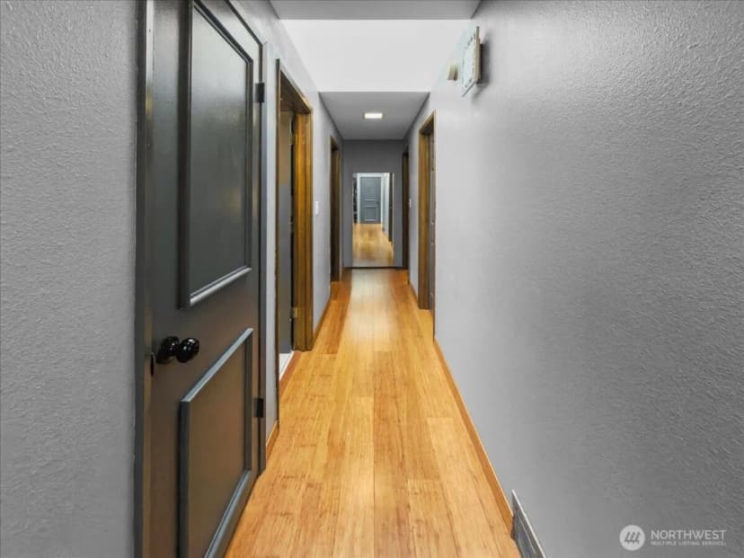 Property photo for 19607 136th Place Se, Renton photo 12