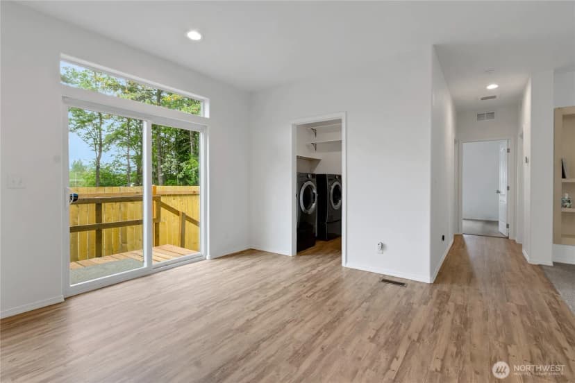 Property photo for 18665 196th Avenue Se, Renton photo 14