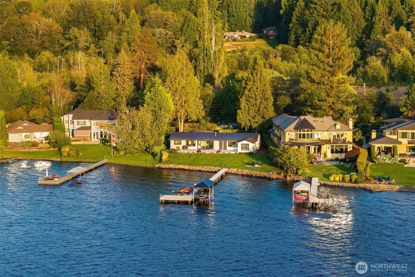 Property photo for 247 E Lake Sammamish Parkway Se, Sammamish photo 36