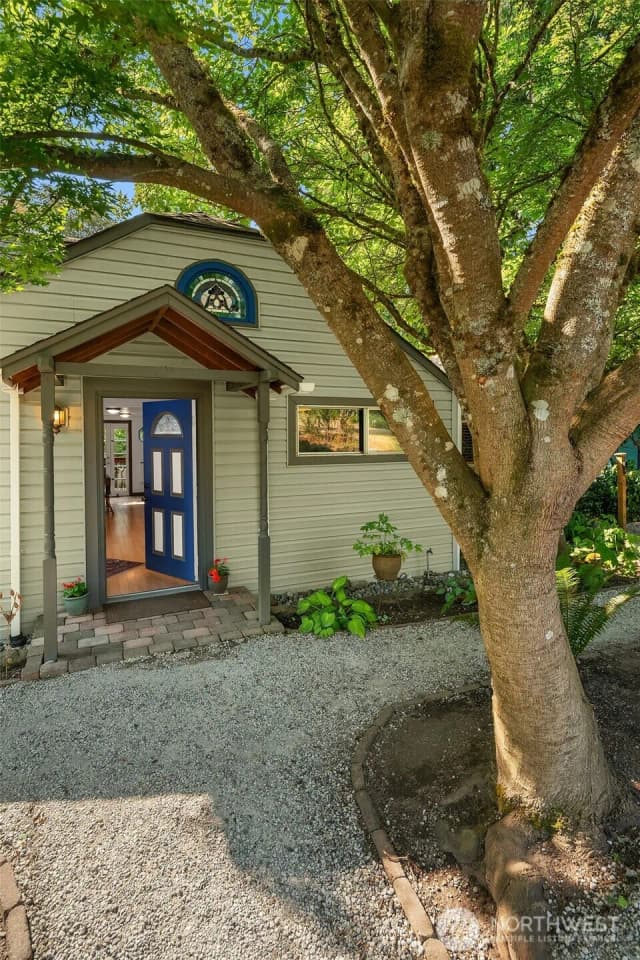 Property photo for 17109 135th Place Sw, Vashon photo 2