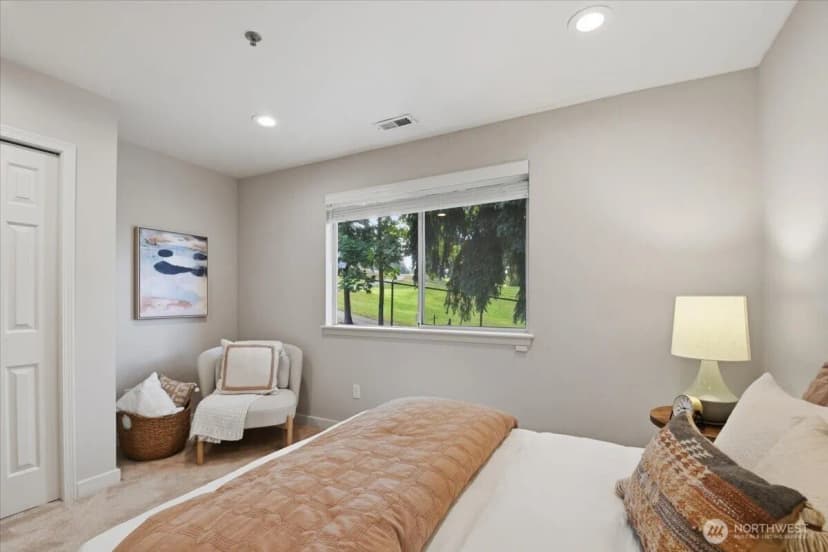 Property photo for 16015 67th Lane Ne #1, Kenmore photo 18