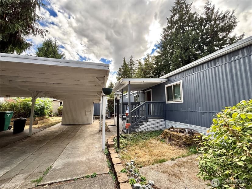 Property photo for 900 29th Street Se #e14, Auburn photo 4