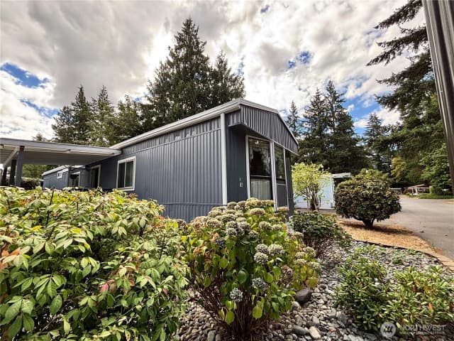 Property photo for 900 29th Street Se #e14, Auburn photo 2