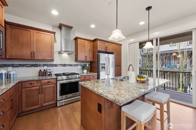 Property photo for 1321 Greenwish Walk Ne, Issaquah photo 9