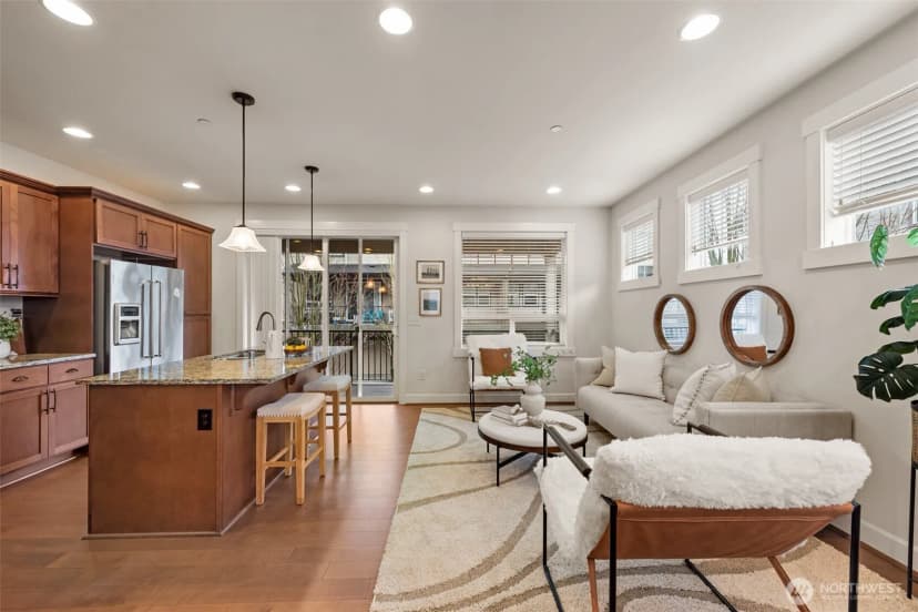 Property photo for 1321 Greenwish Walk Ne, Issaquah photo 6