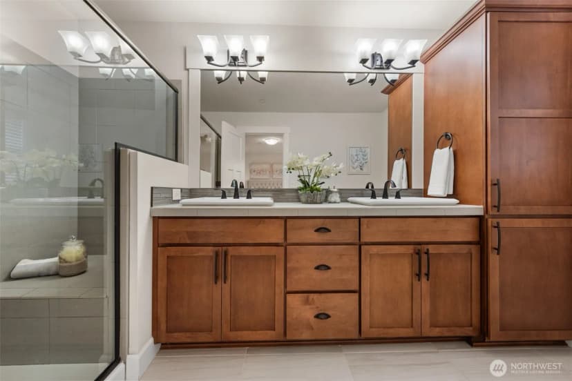 Property photo for 1321 Greenwish Walk Ne, Issaquah photo 14
