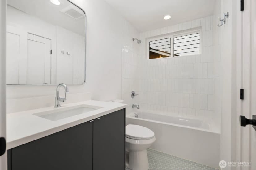 Property photo for 3934 S Angeline Street, Seattle photo 18