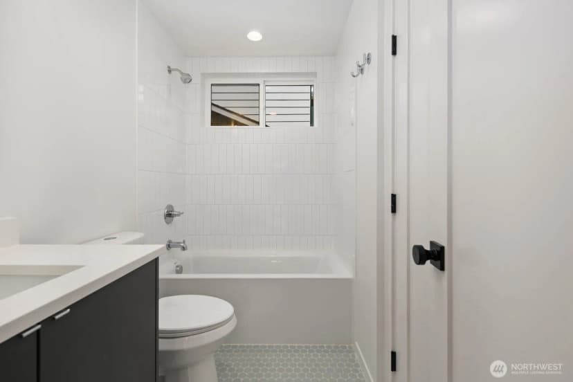 Property photo for 3934 S Angeline Street, Seattle photo 19
