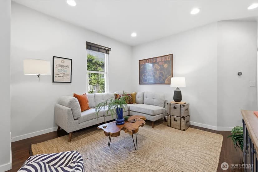 Property photo for 6211 Carleton Avenue S, Seattle photo 12