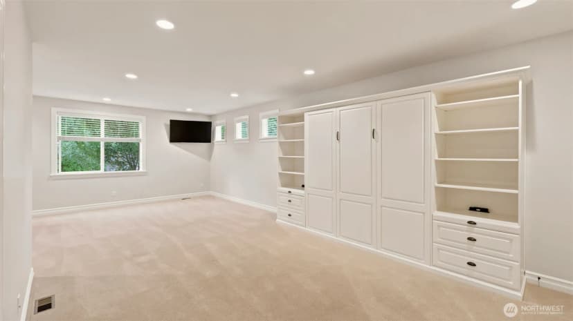 Property photo for 205 259th Avenue Ne, Sammamish photo 21