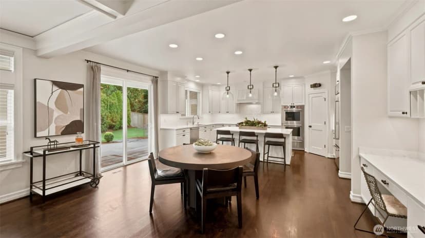 Property photo for 205 259th Avenue Ne, Sammamish photo 9