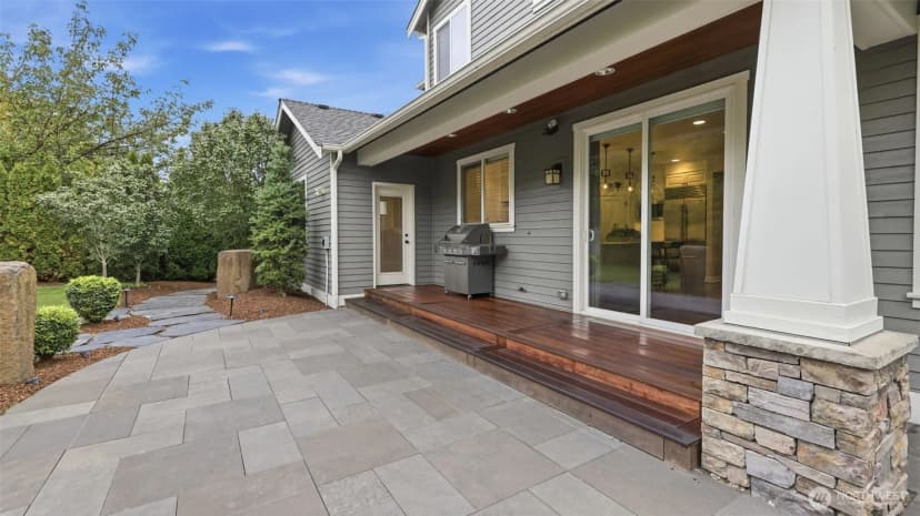 Property photo for 205 259th Avenue Ne, Sammamish photo 36