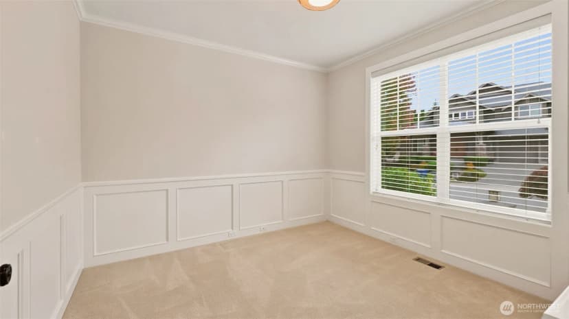 Property photo for 205 259th Avenue Ne, Sammamish photo 20