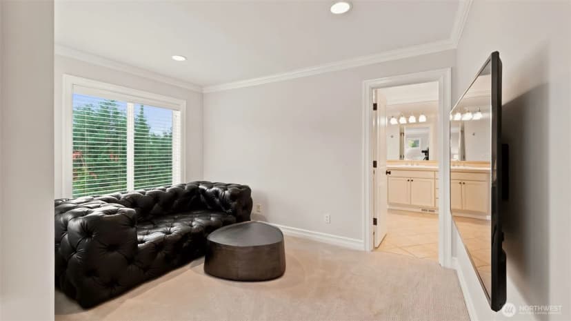 Property photo for 205 259th Avenue Ne, Sammamish photo 24