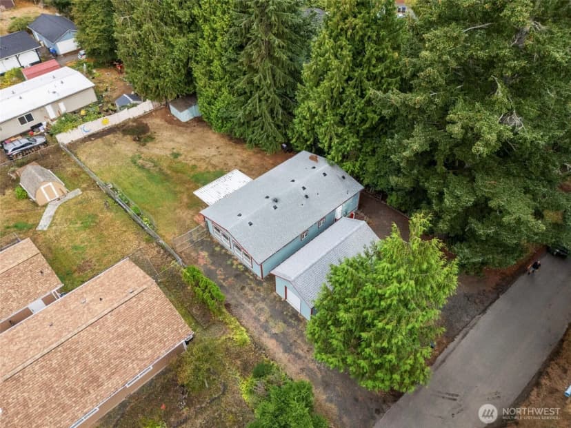 Property photo for 31 Se Cabana Avenue, Shelton photo 11