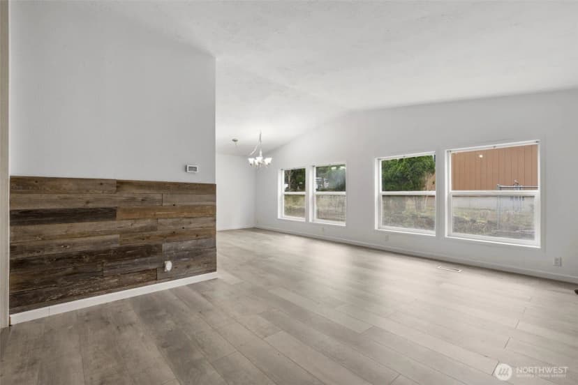 Property photo for 31 Se Cabana Avenue, Shelton photo 28