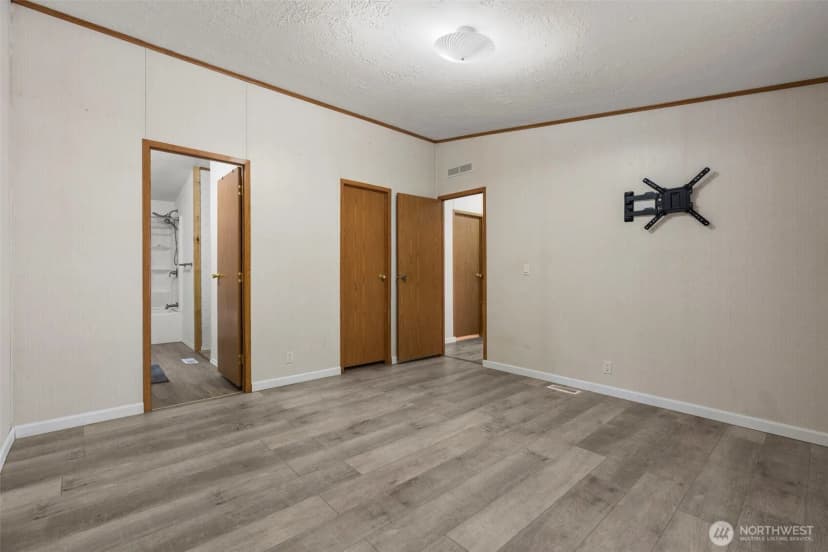 Property photo for 31 Se Cabana Avenue, Shelton photo 35